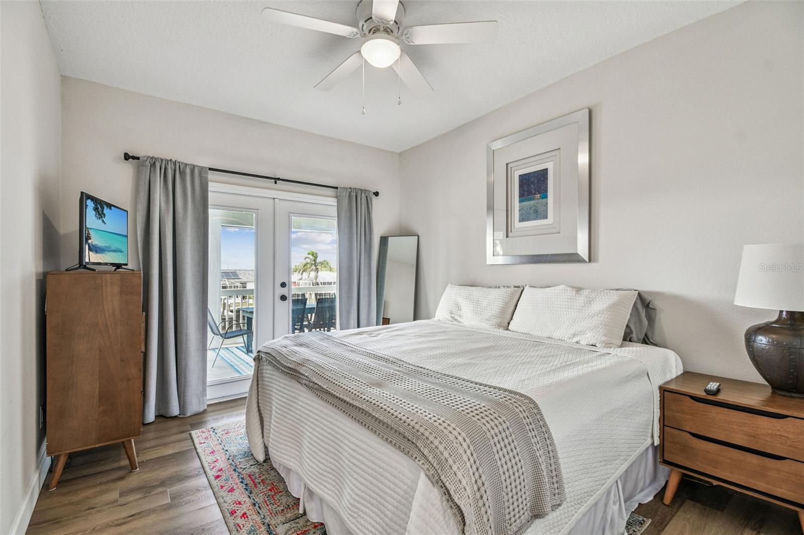 Image 27 of 80 For 4907 Beacon Road