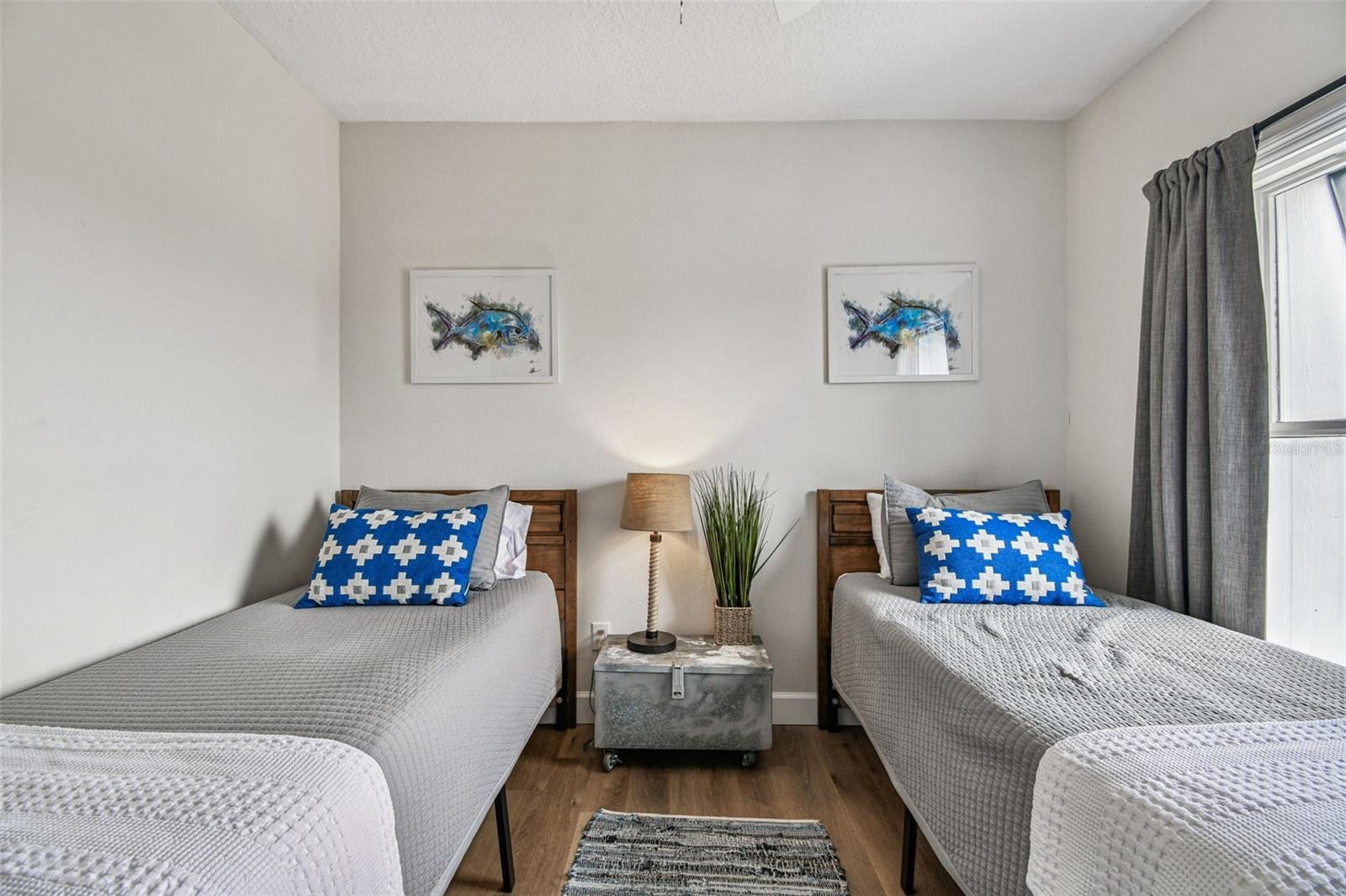 Image 31 of 80 For 4907 Beacon Road