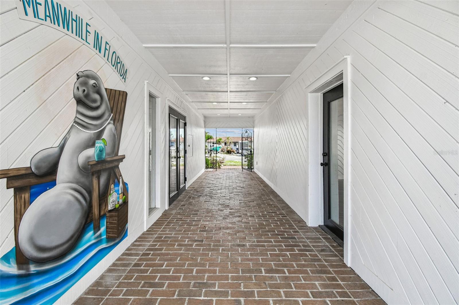 Image 44 of 80 For 4907 Beacon Road