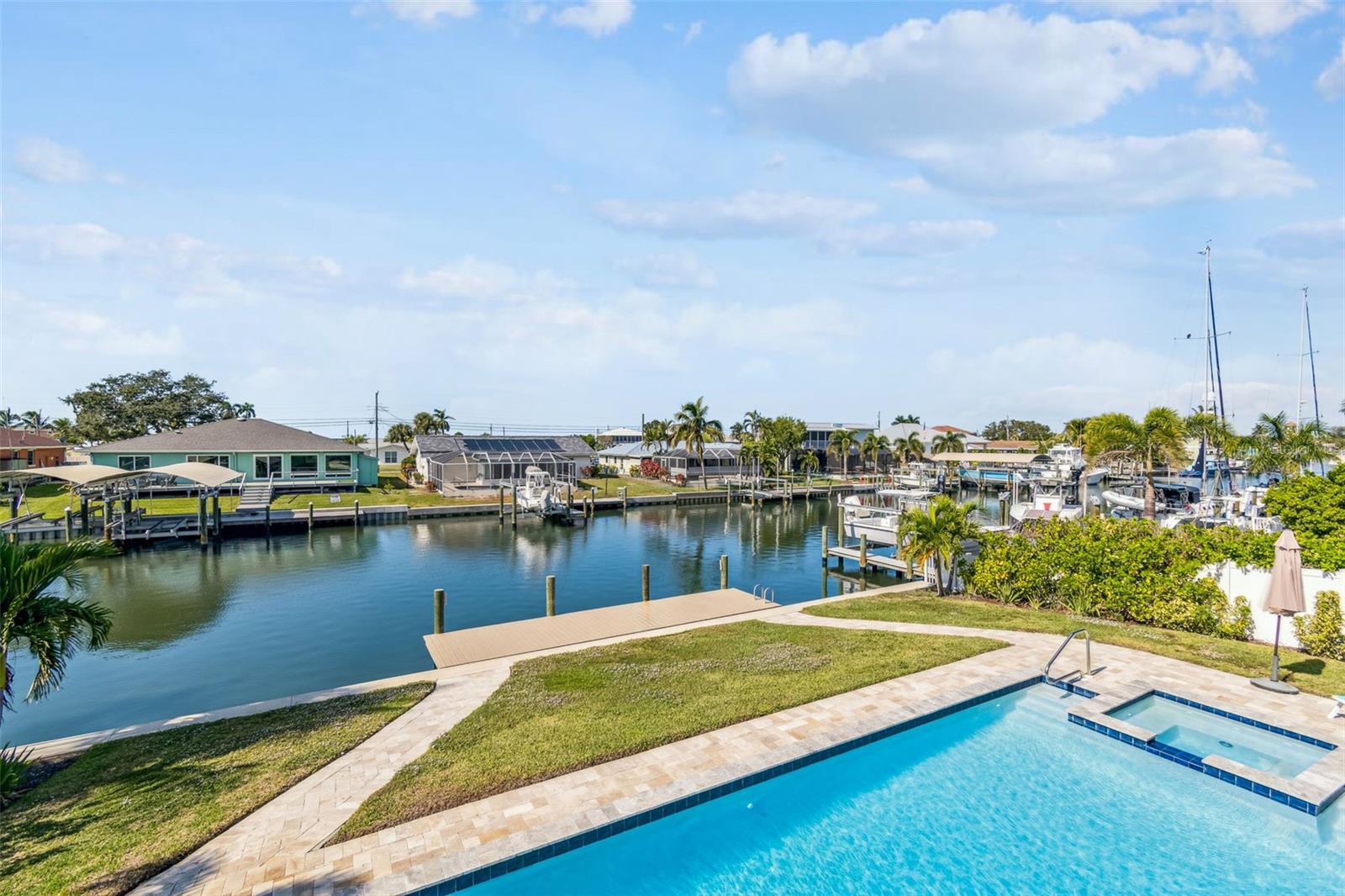 Image 67 of 80 For 4907 Beacon Road