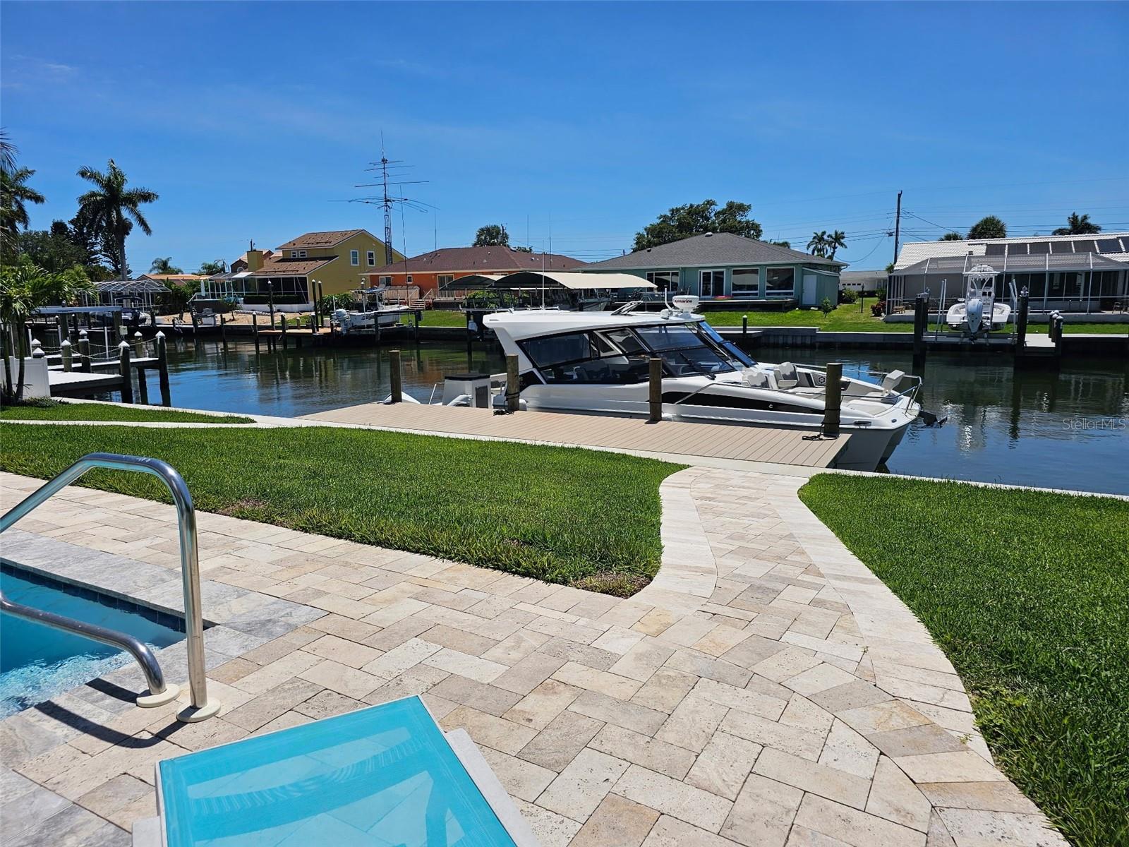 Image 71 of 80 For 4907 Beacon Road