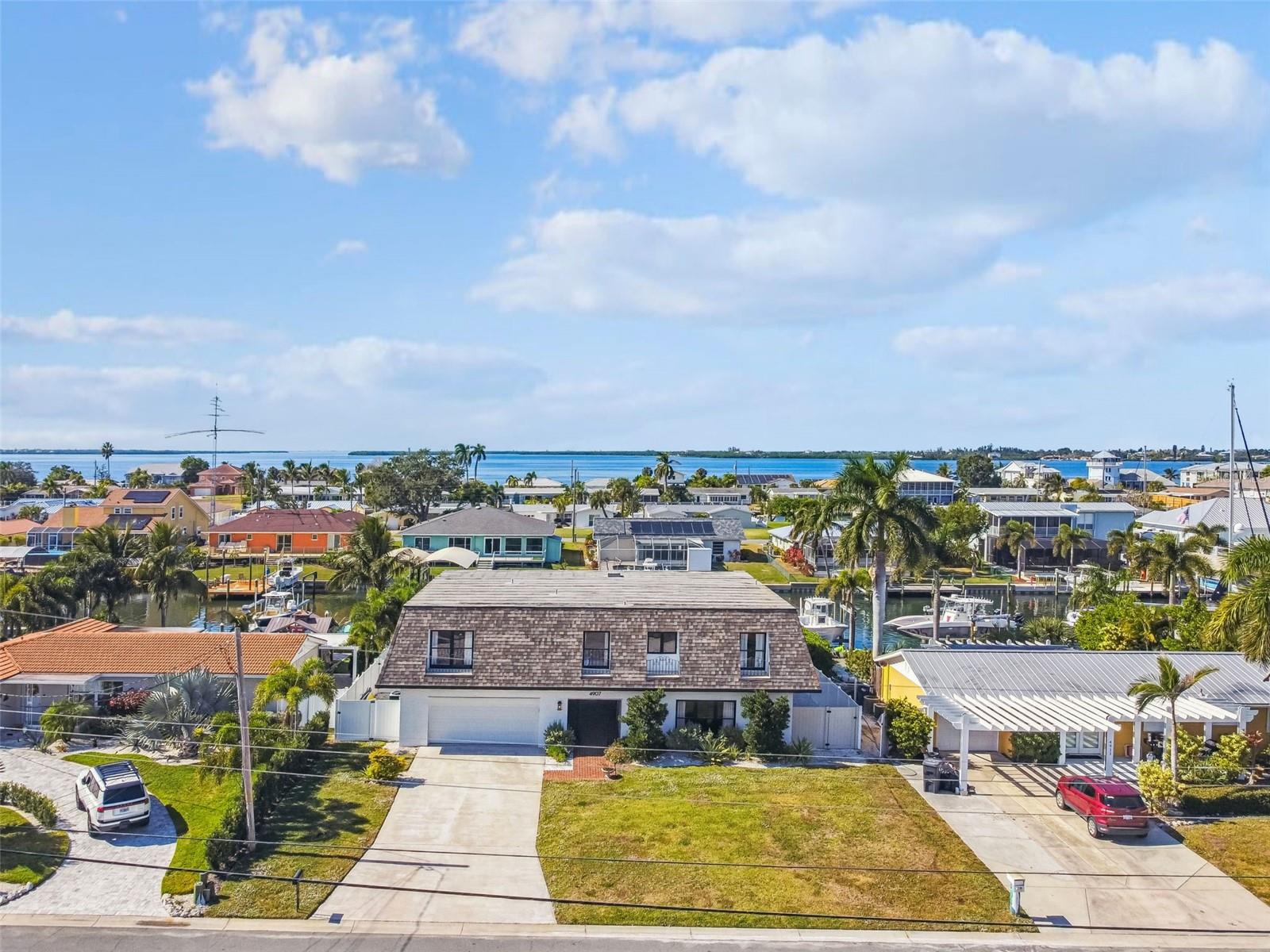 Image 75 of 80 For 4907 Beacon Road