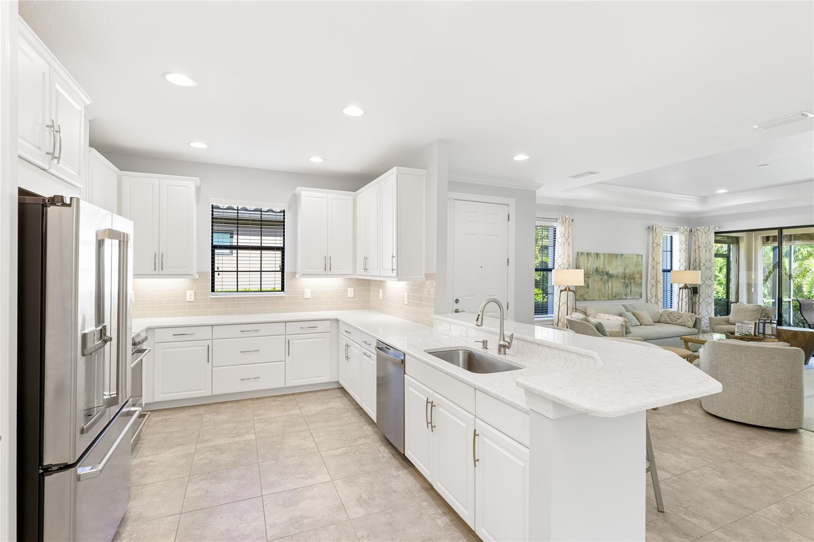 Image 12 of 90 For 5720 Semolino Street