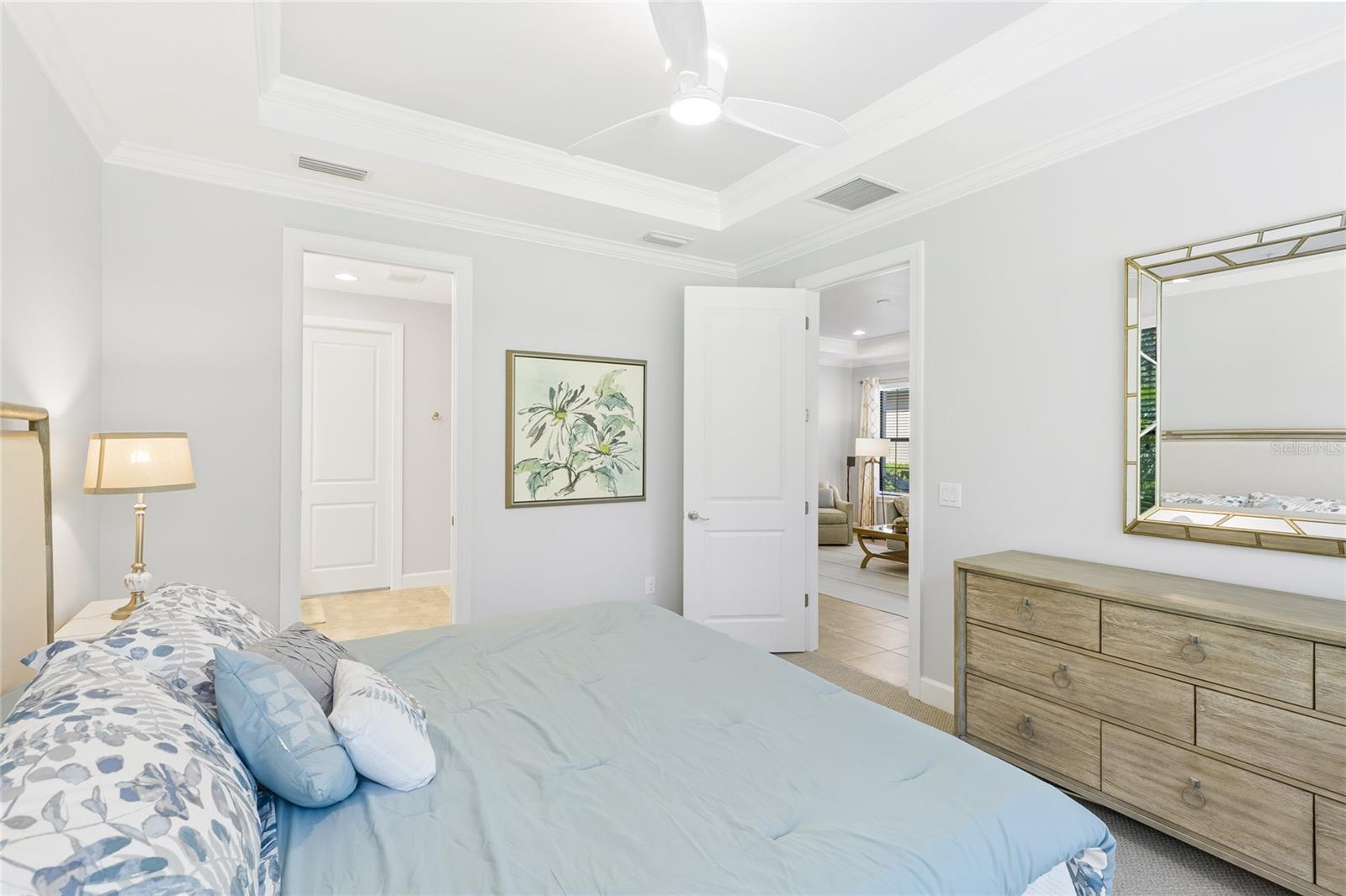 Image 18 of 90 For 5720 Semolino Street