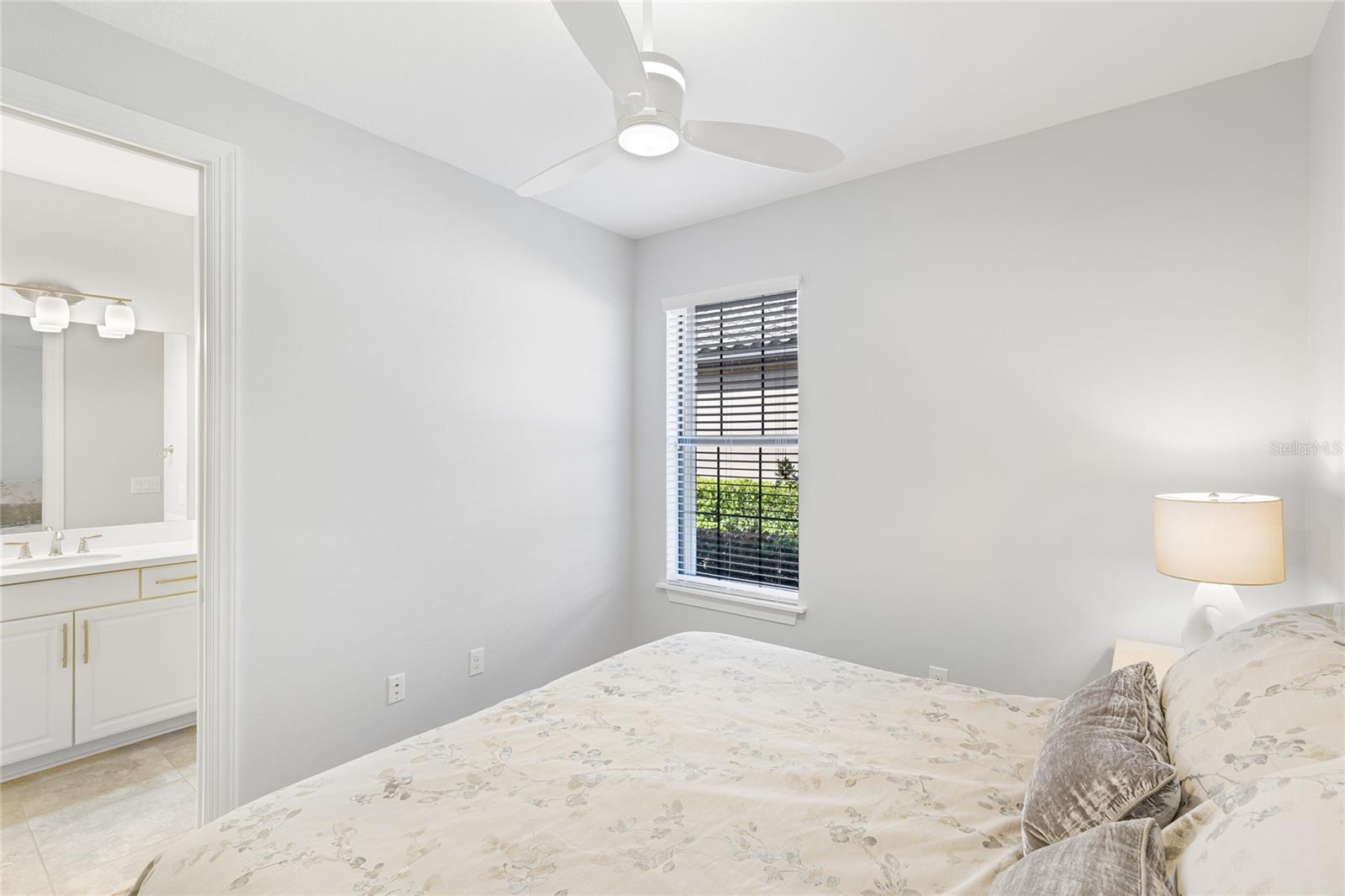 Image 28 of 90 For 5720 Semolino Street