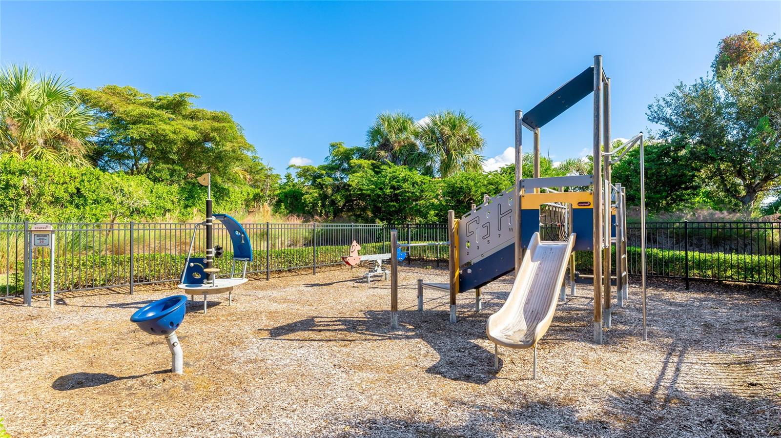 Image 71 of 90 For 5720 Semolino Street