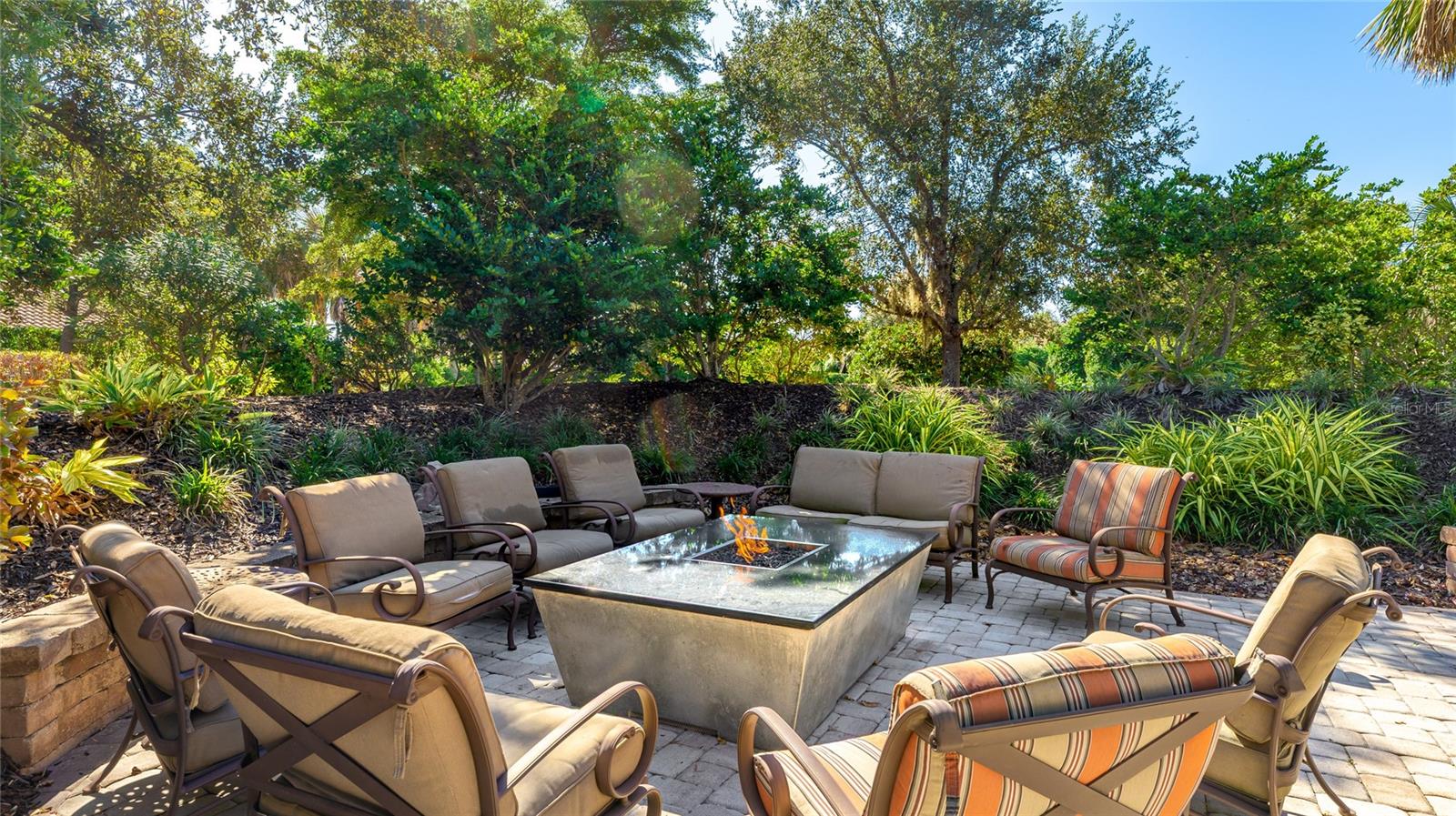 Image 75 of 90 For 5720 Semolino Street