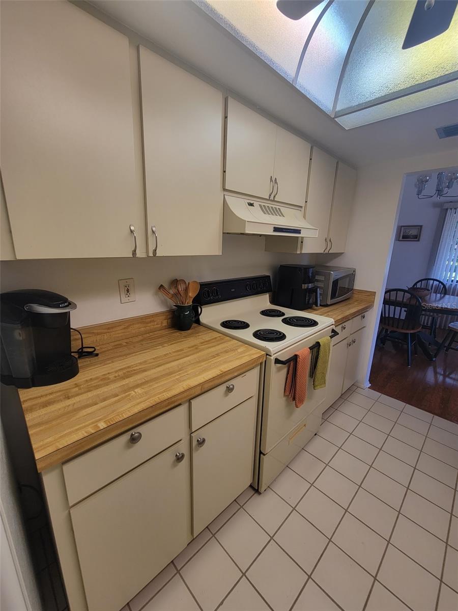 Image 10 of 32 For 3097 Willow Green 32