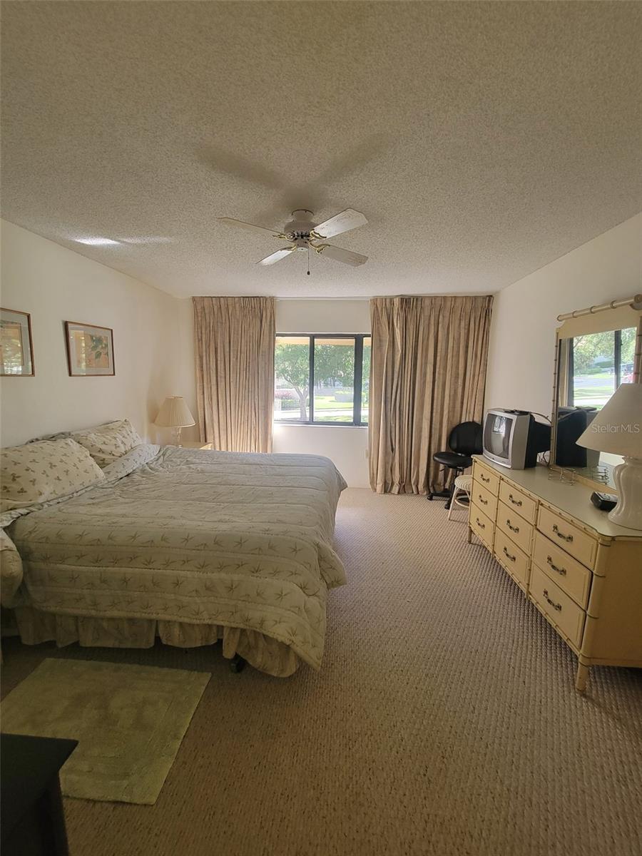 Image 12 of 32 For 3097 Willow Green 32