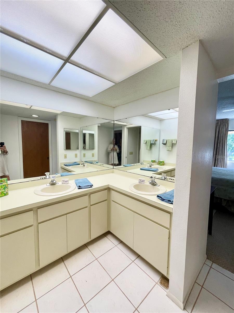 Image 15 of 32 For 3097 Willow Green 32