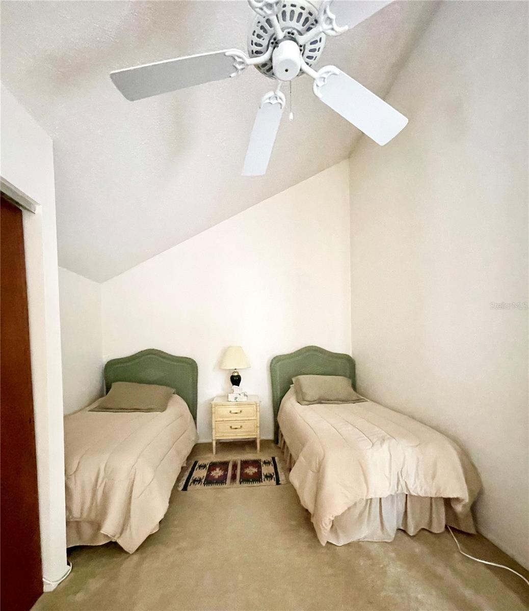 Image 17 of 32 For 3097 Willow Green 32