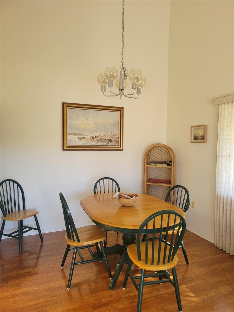 Image 6 of 32 For 3097 Willow Green 32