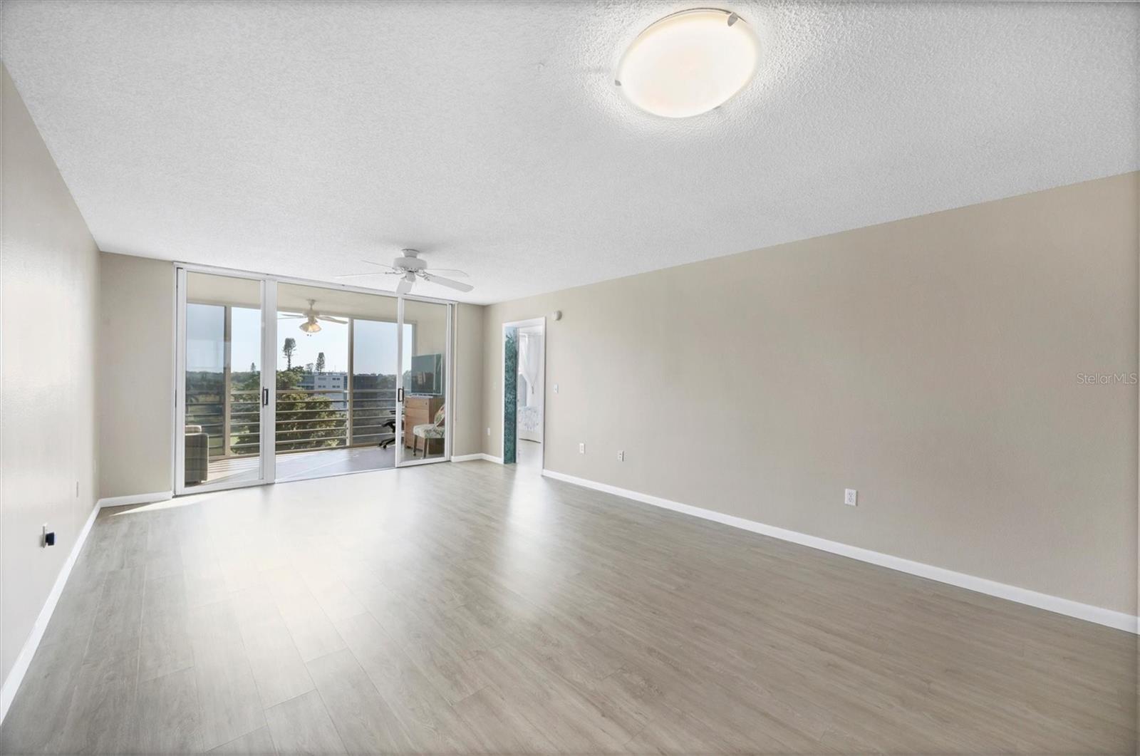 Image 13 of 51 For 3740 Pinebrook Circle W 604