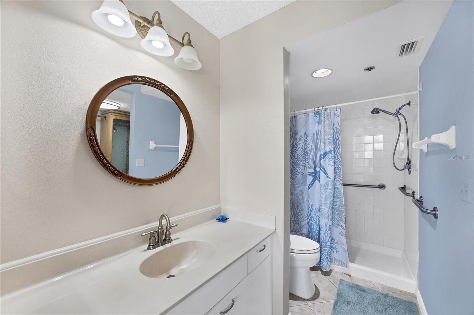 Image 26 of 51 For 3740 Pinebrook Circle W 604