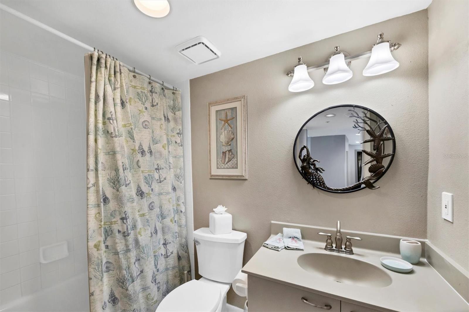 Image 29 of 51 For 3740 Pinebrook Circle W 604