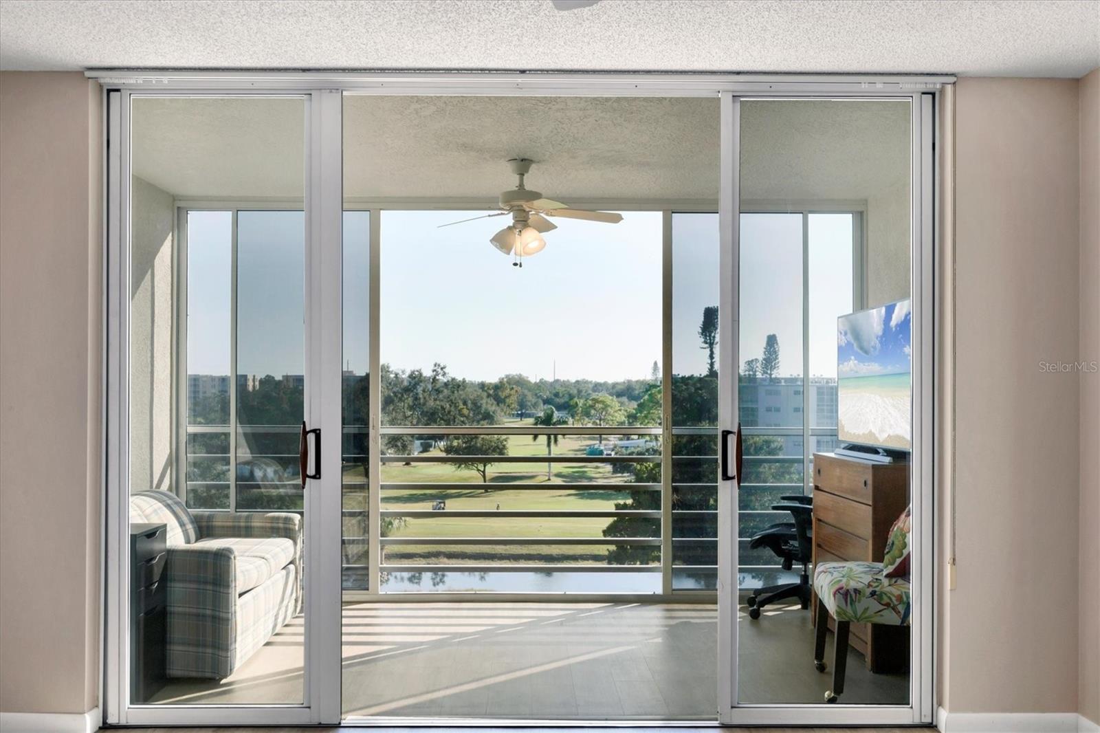 Image 31 of 51 For 3740 Pinebrook Circle W 604