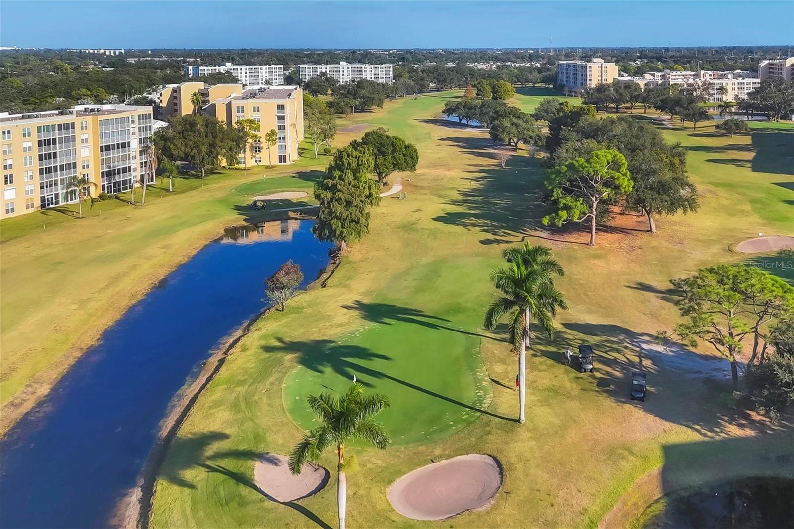 Image 39 of 51 For 3740 Pinebrook Circle W 604