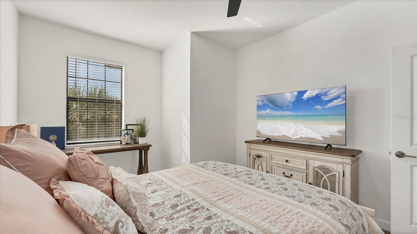 Image 23 of 78 For 15183 Lyla Terrace