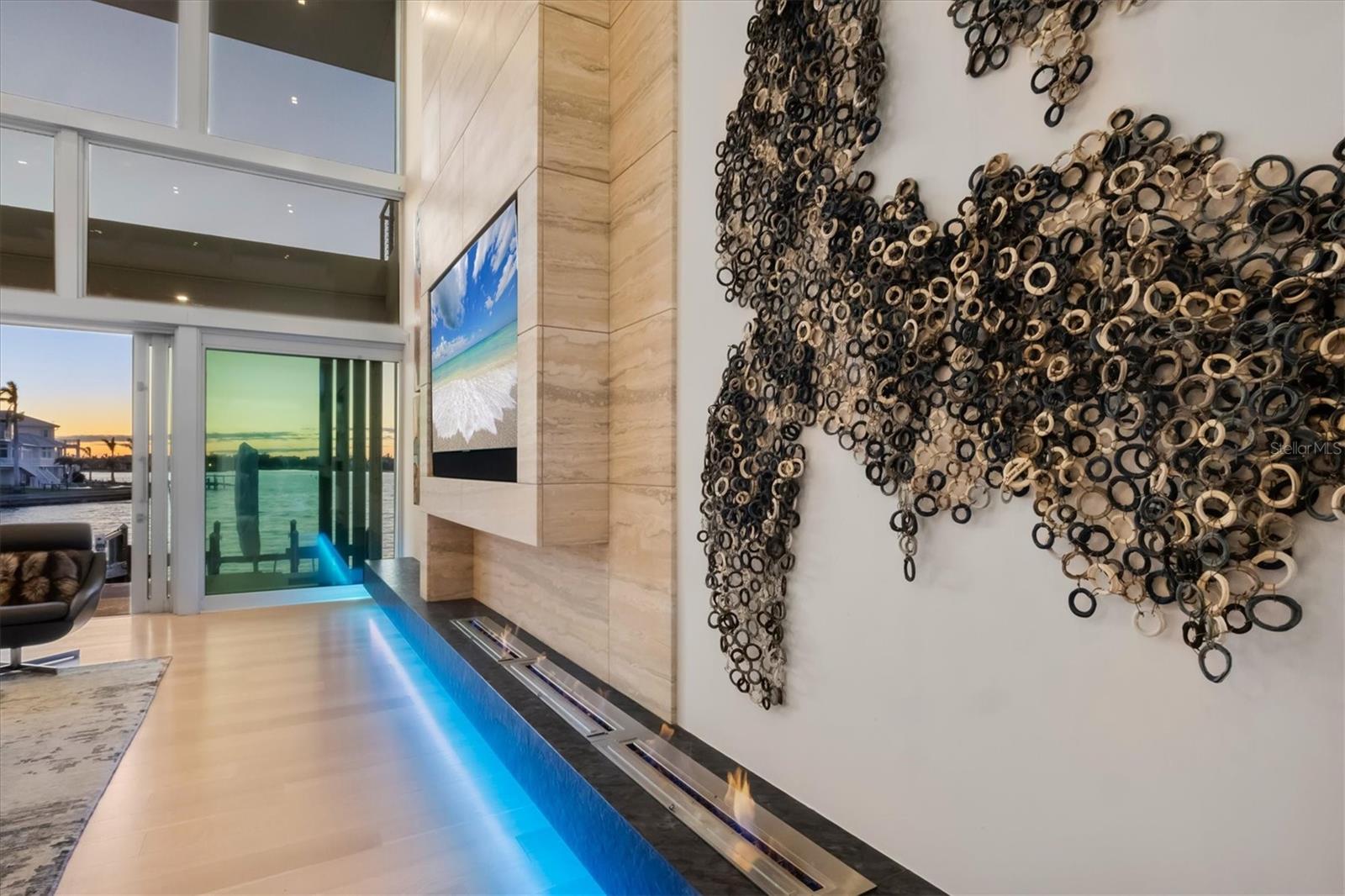 Image 15 of 76 For 3638 San Remo Terrace