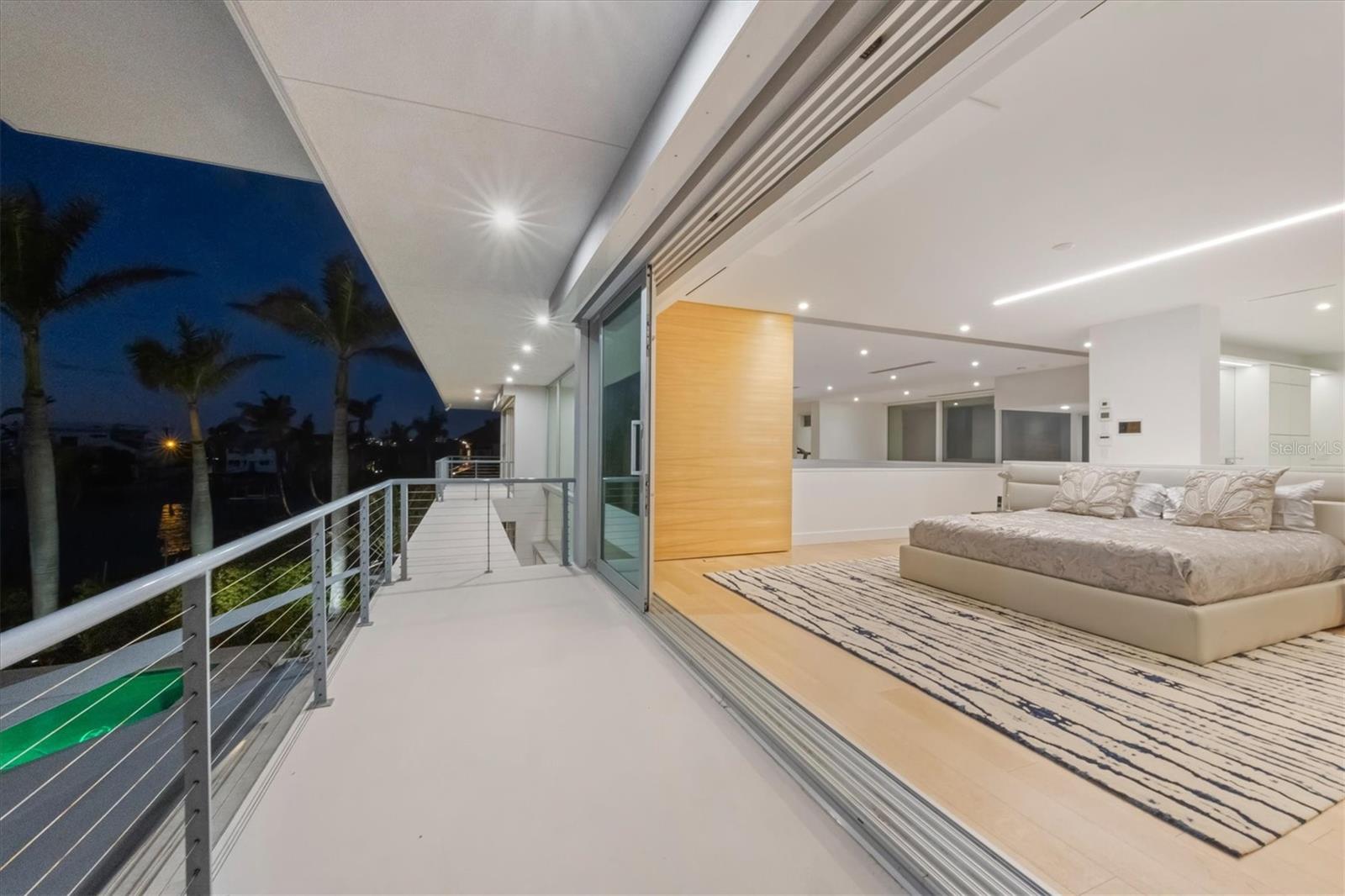 Image 27 of 76 For 3638 San Remo Terrace