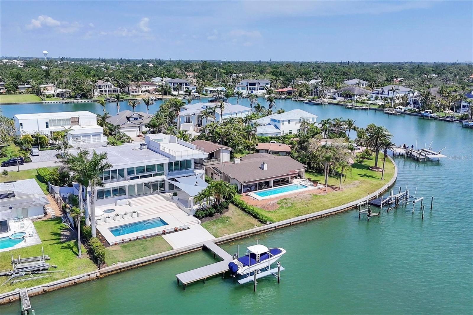 Image 73 of 76 For 3638 San Remo Terrace