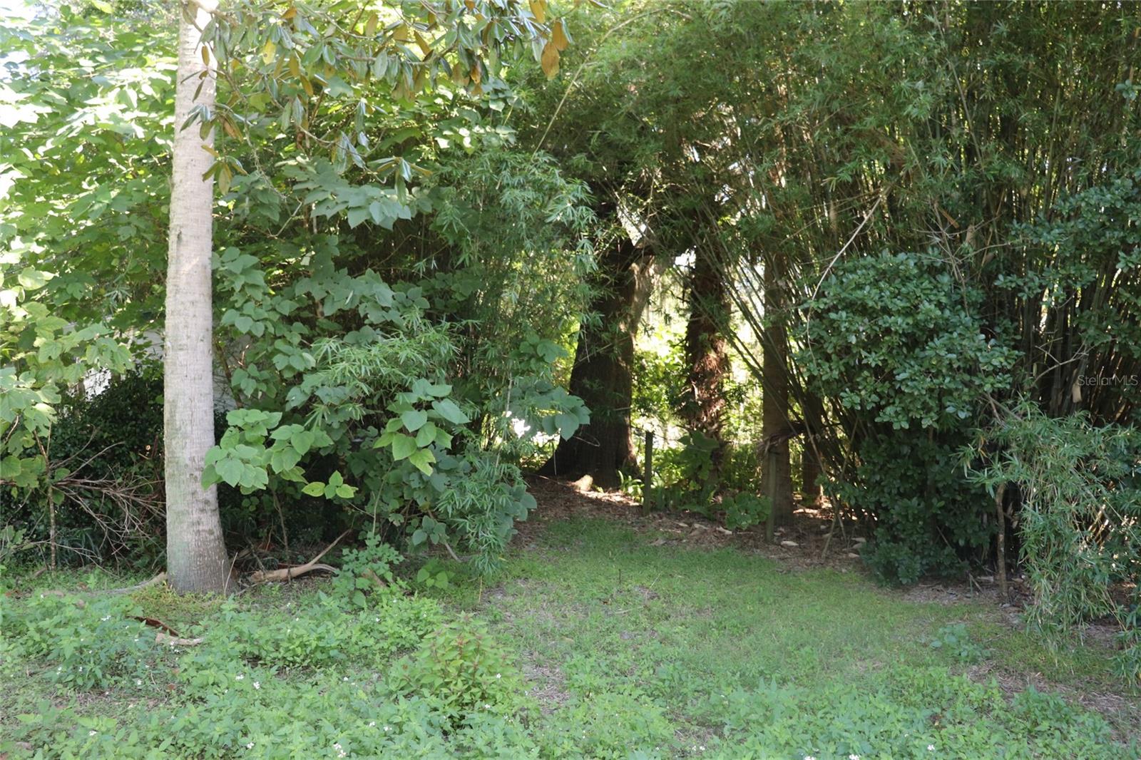 Image 7 of 15 For 14150 110th Avenue Road