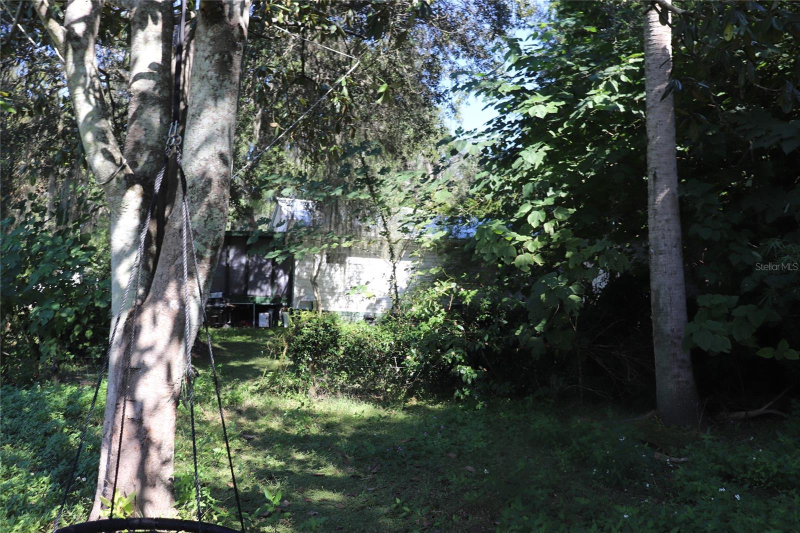 Image 8 of 15 For 14150 110th Avenue Road