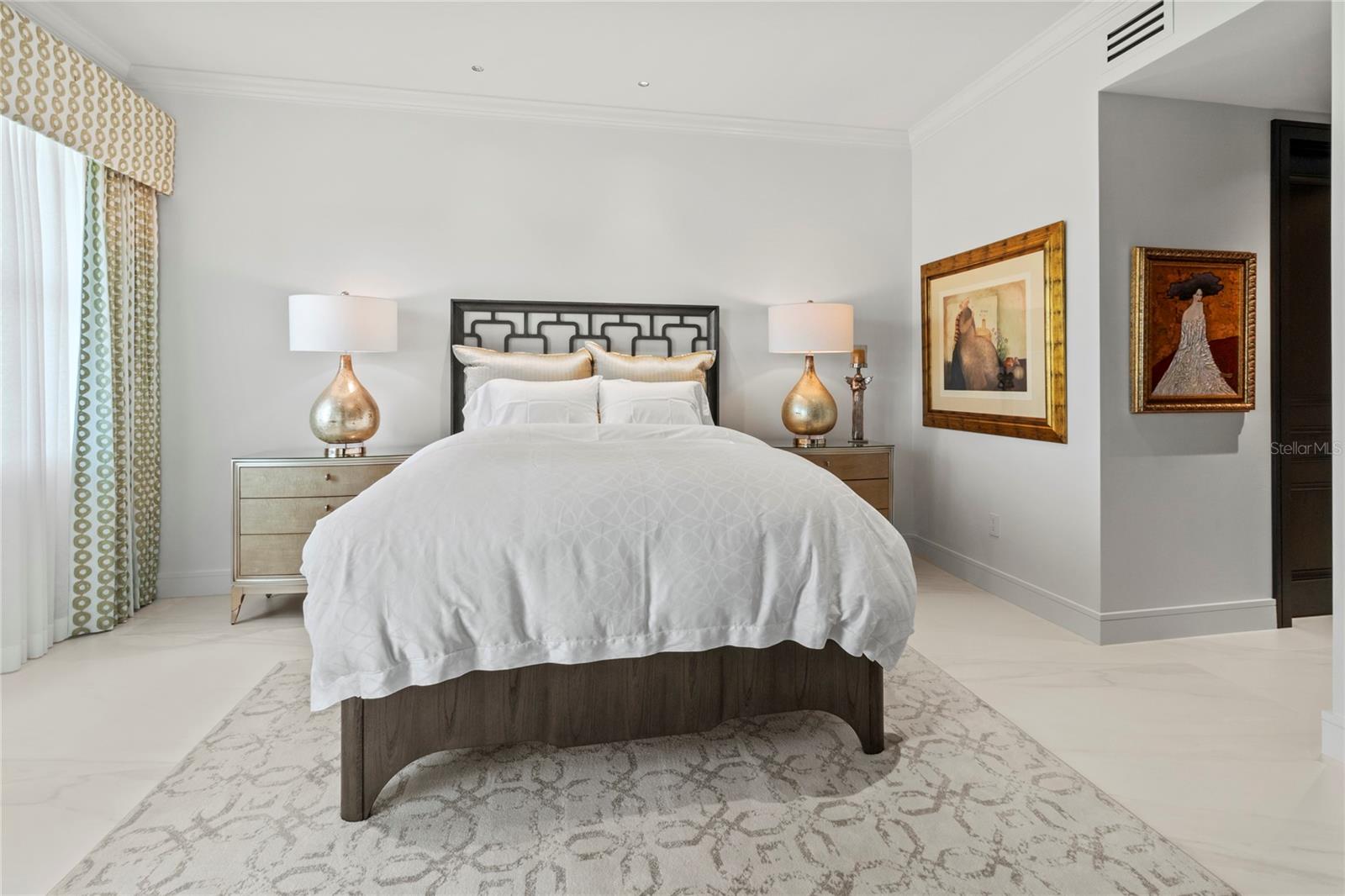 Image 11 of 27 For 6427 Moorings Point Circle 101