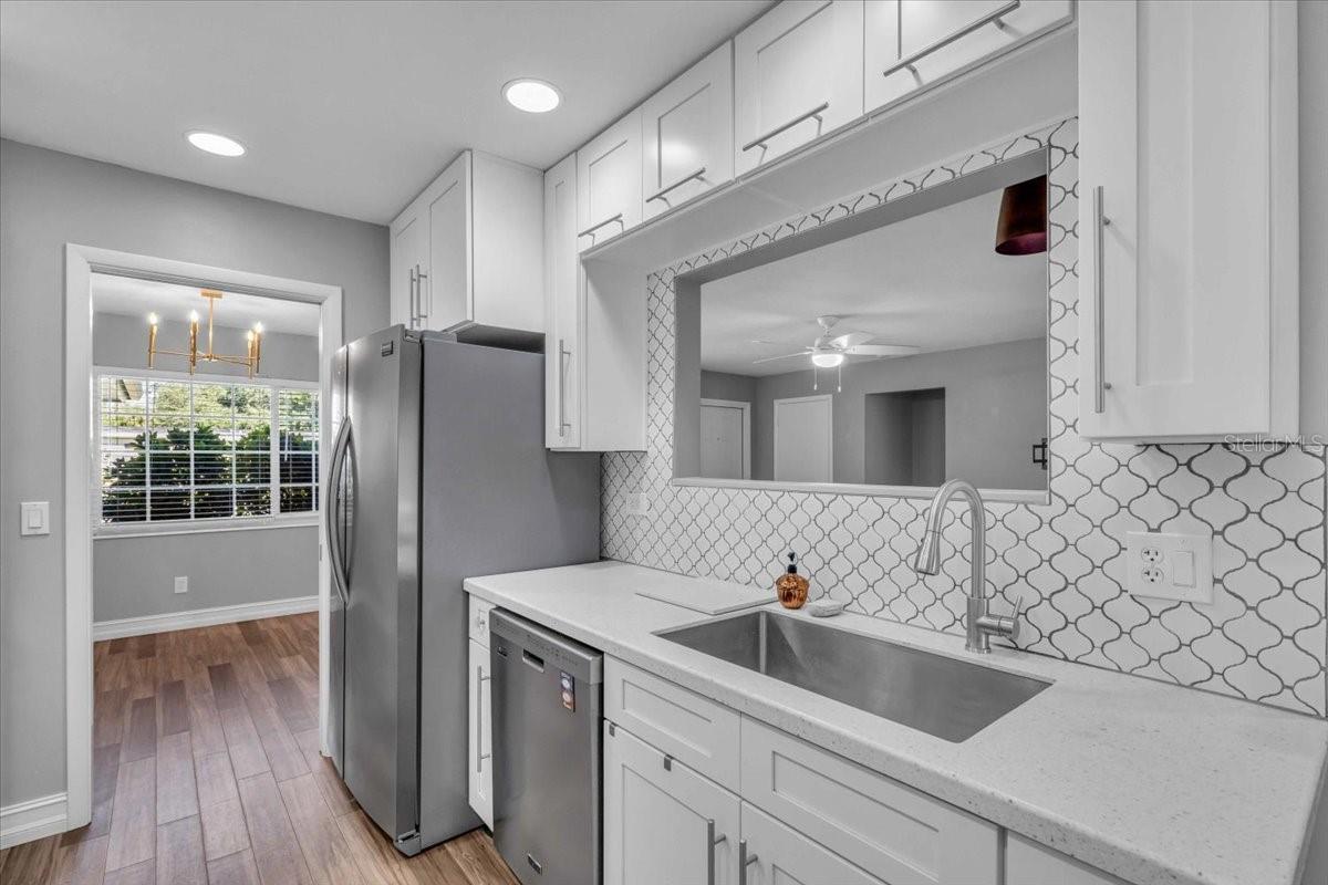 Image 11 of 33 For 3374 Bougainvillea Street