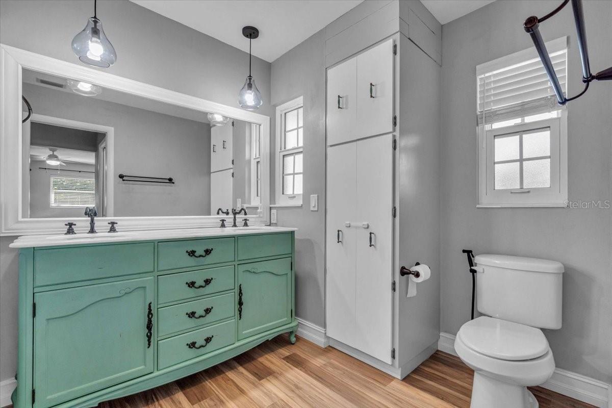 Image 21 of 33 For 3374 Bougainvillea Street