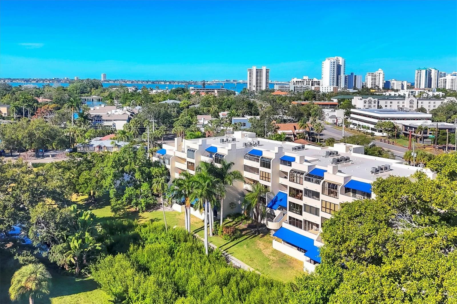 Image 34 of 44 For 825 Osprey Avenue 104