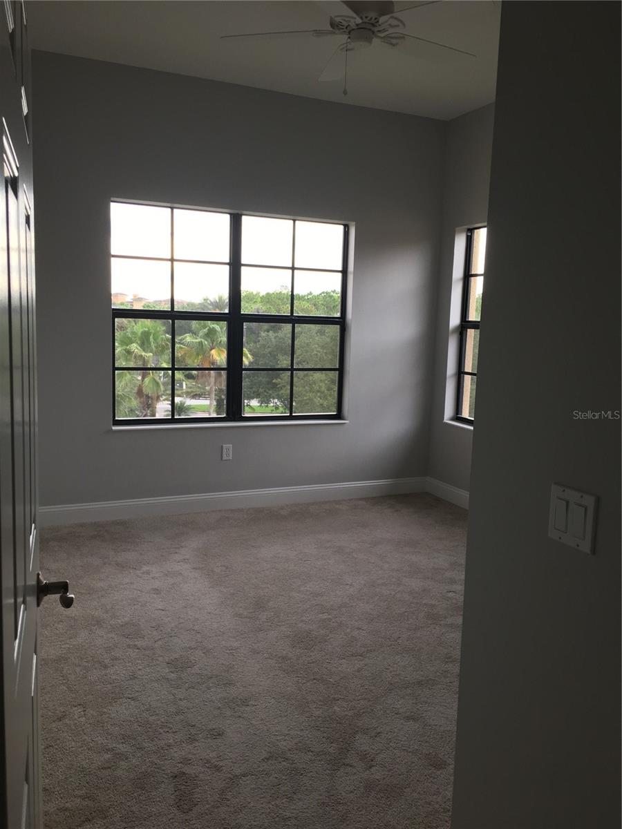 Image 13 of 63 For 7710 Lake Vista Court 401