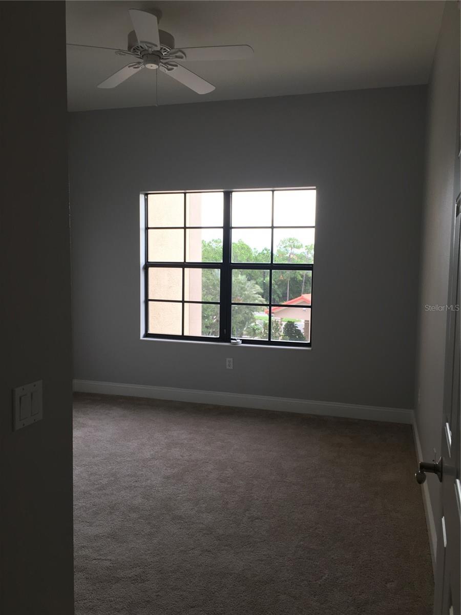 Image 14 of 63 For 7710 Lake Vista Court 401