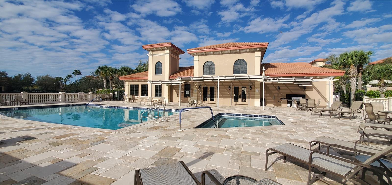 Image 21 of 63 For 7710 Lake Vista Court 401