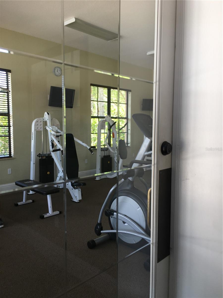 Image 23 of 63 For 7710 Lake Vista Court 401