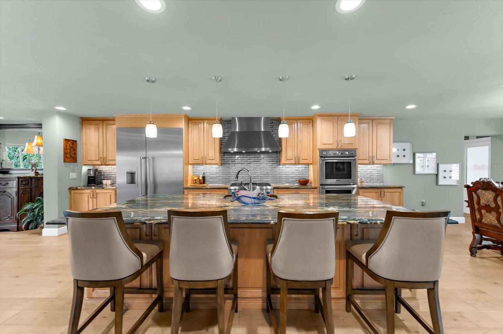 Image 13 of 81 For 4817 Ocean Boulevard