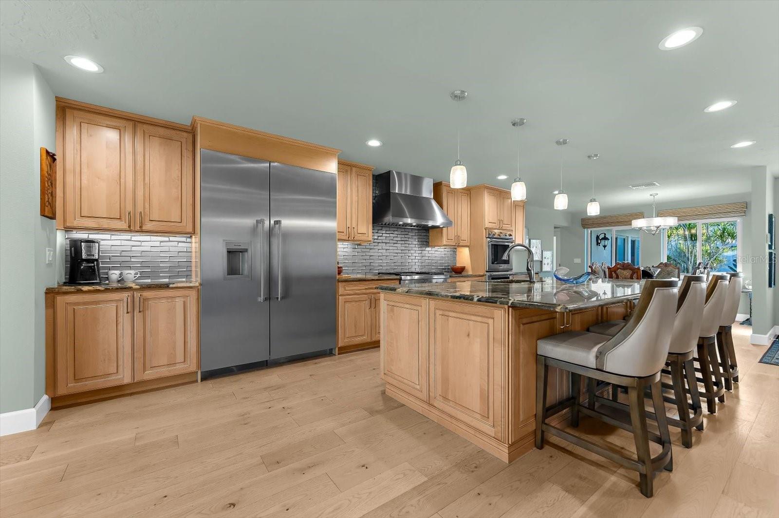 Image 14 of 81 For 4817 Ocean Boulevard