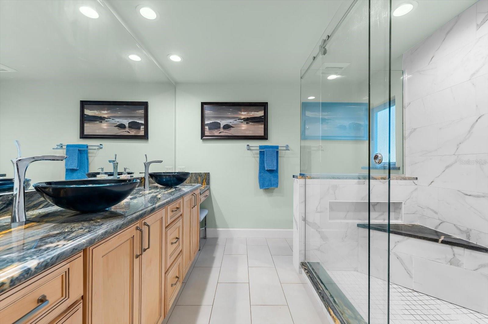 Image 21 of 81 For 4817 Ocean Boulevard