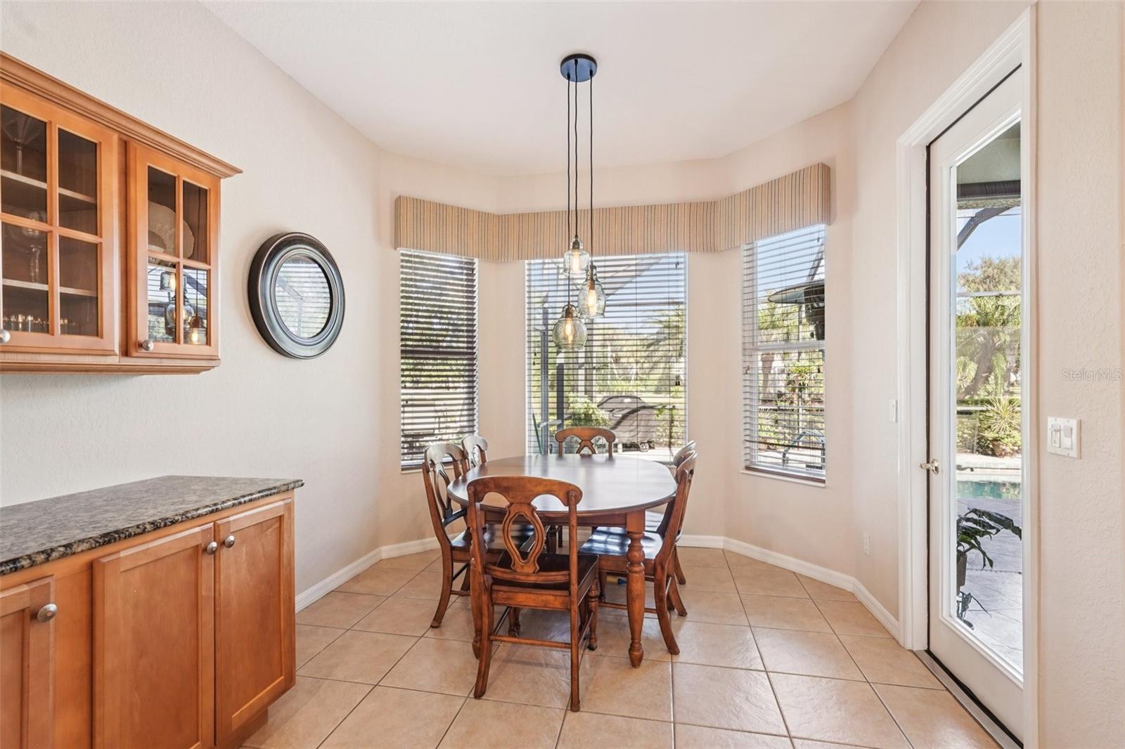 Image 15 of 39 For 804 Shadow Bay Way