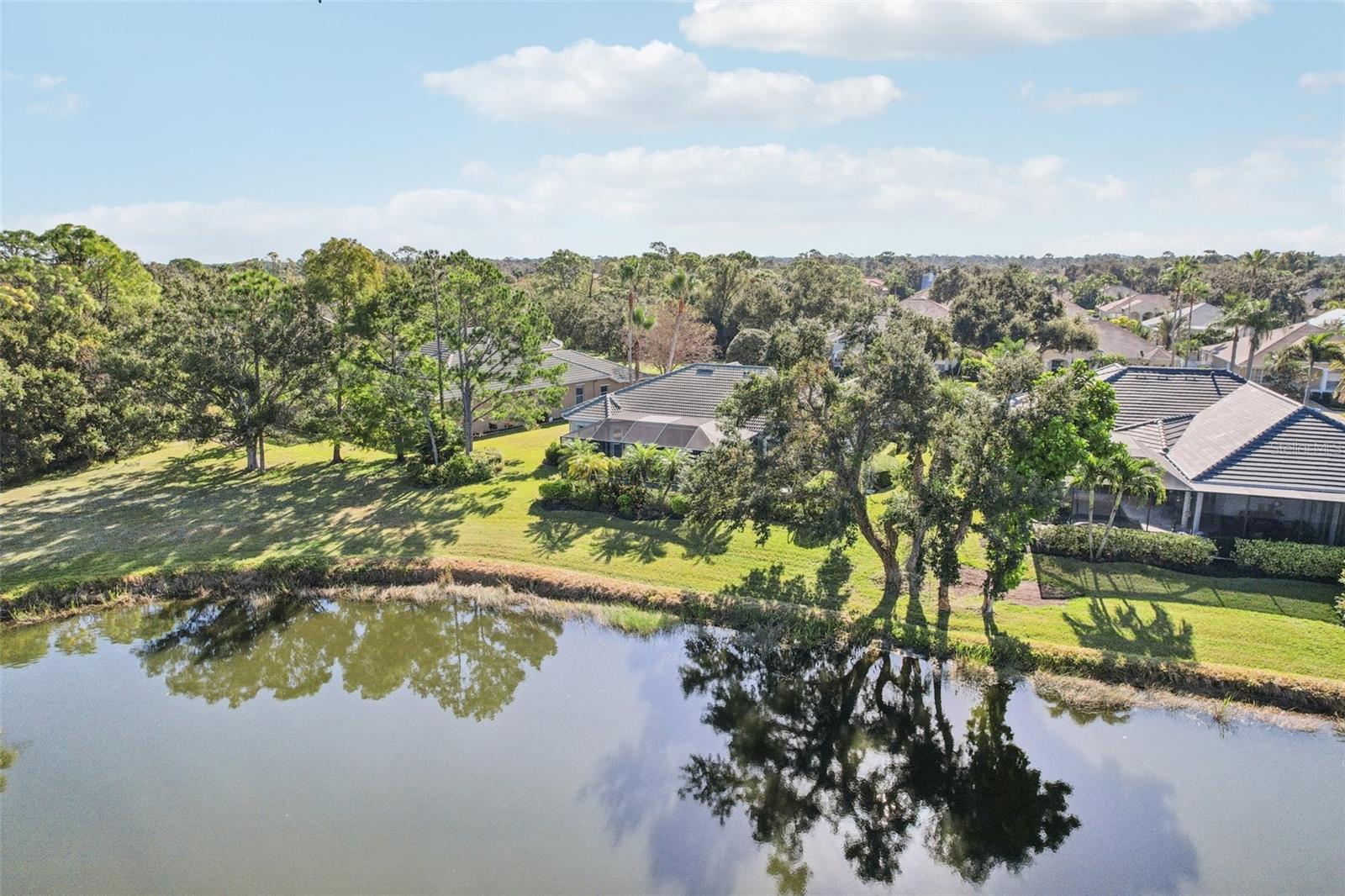 Image 33 of 39 For 804 Shadow Bay Way