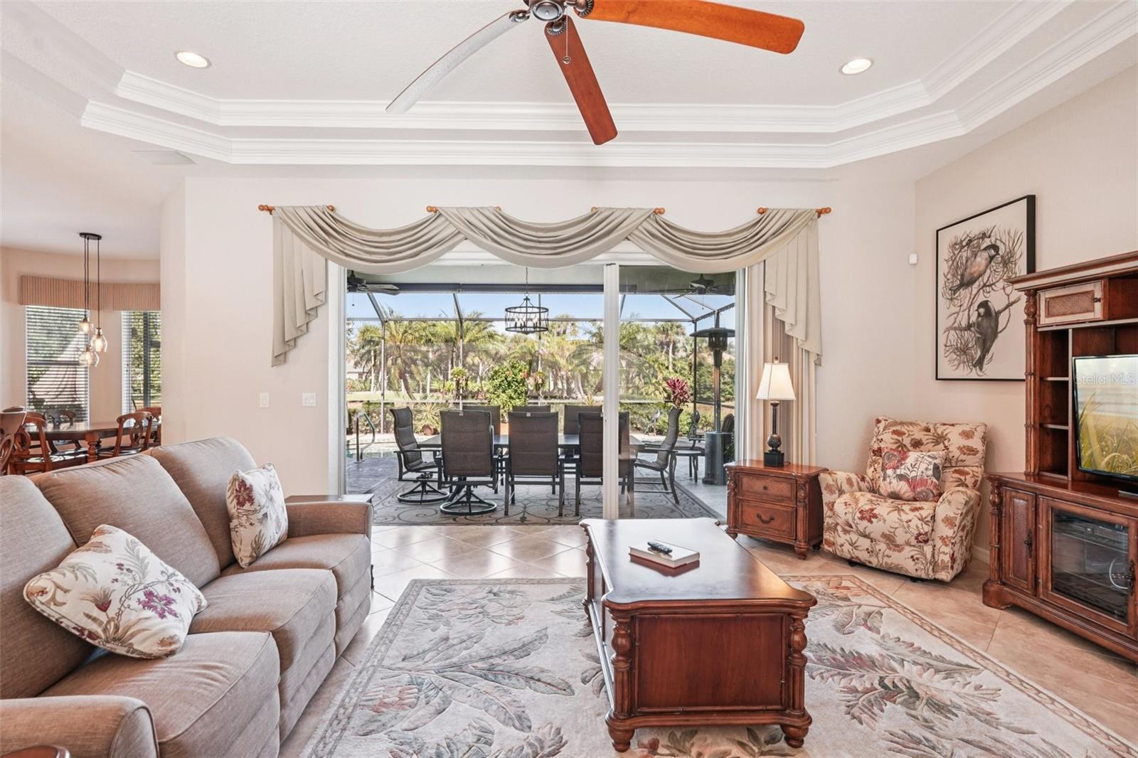 Image 5 of 39 For 804 Shadow Bay Way