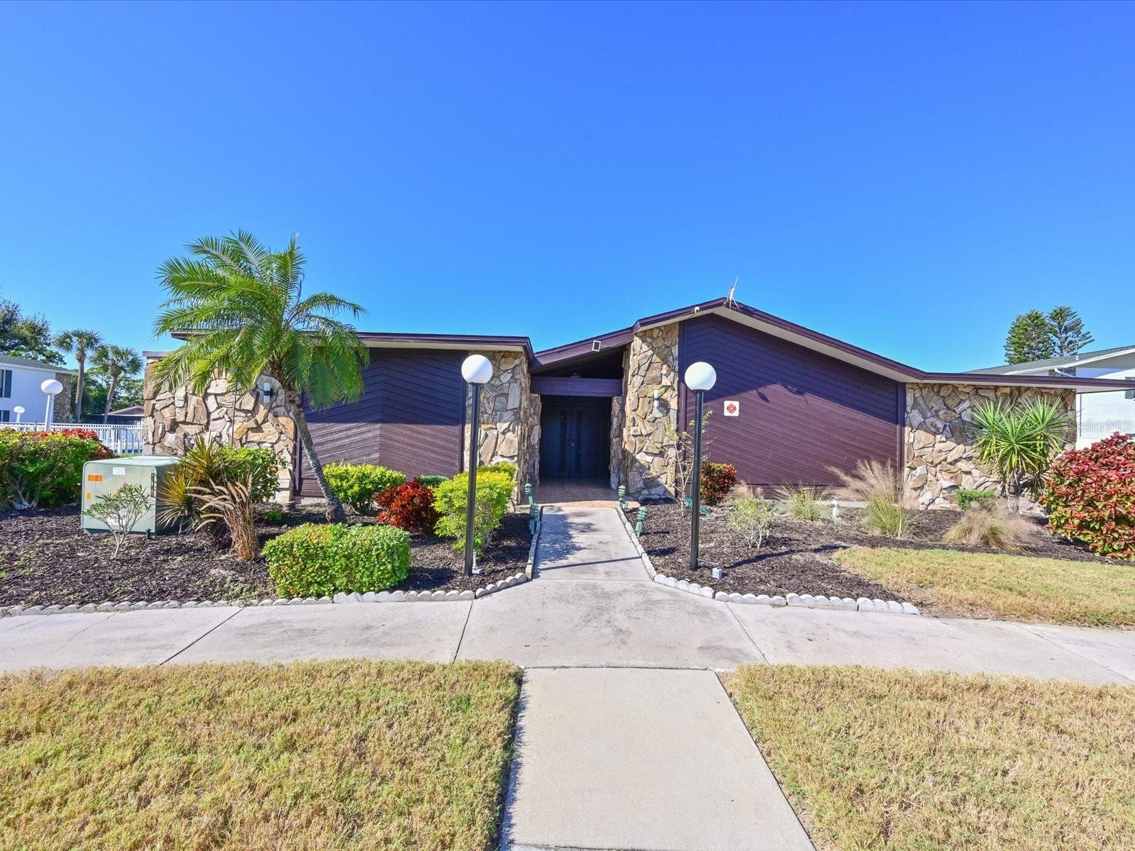 Image 23 of 39 For 5400 34th Street W I-9