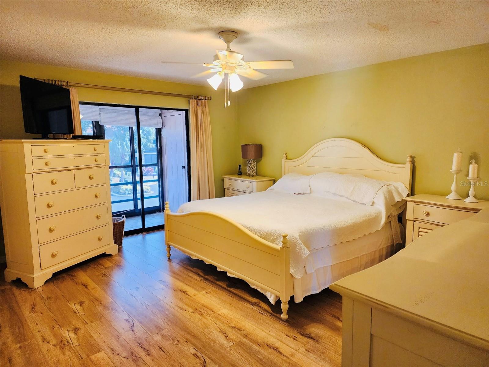 Image 6 of 39 For 5400 34th Street W I-9