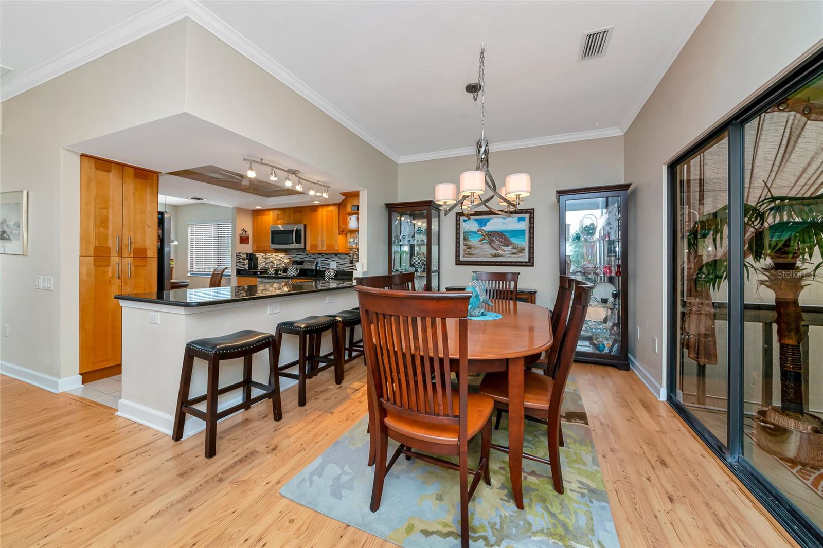 Image 14 of 47 For 232 Woodland Drive 232