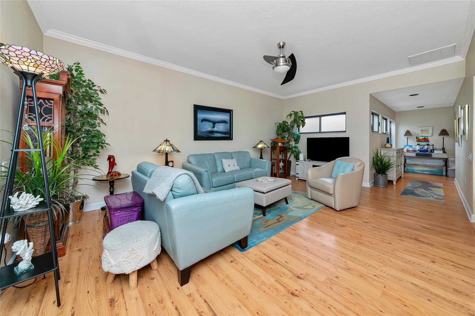 Image 19 of 47 For 232 Woodland Drive 232