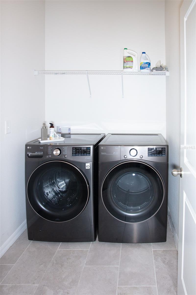 Image 8 of 27 For 2207 Midnight Pearl Drive