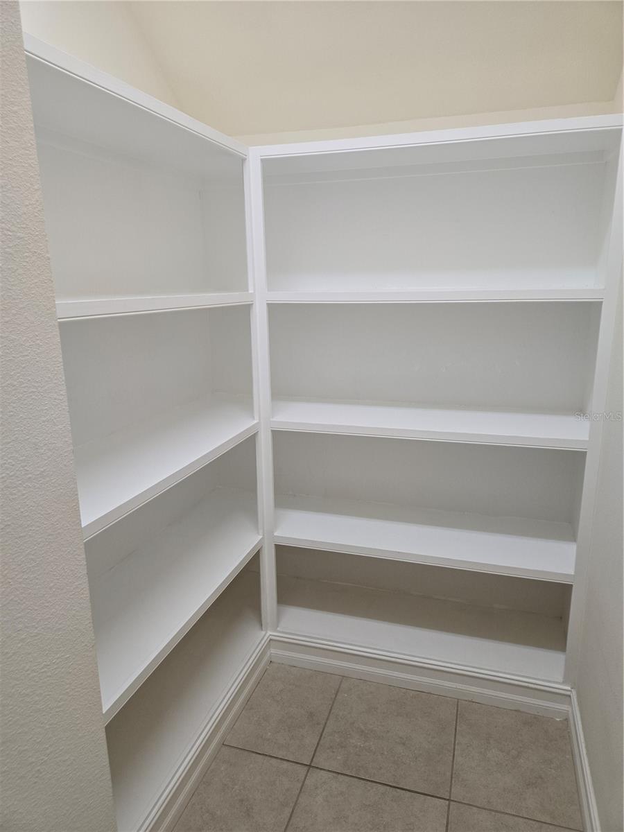 Image 9 of 39 For 11925 Perennial Place