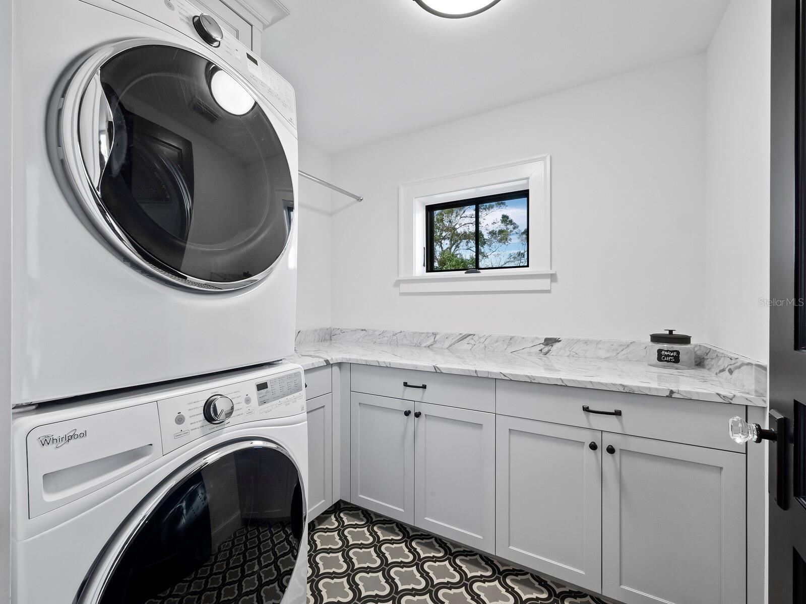 Image 30 of 93 For 8413 9th Avenue Nw