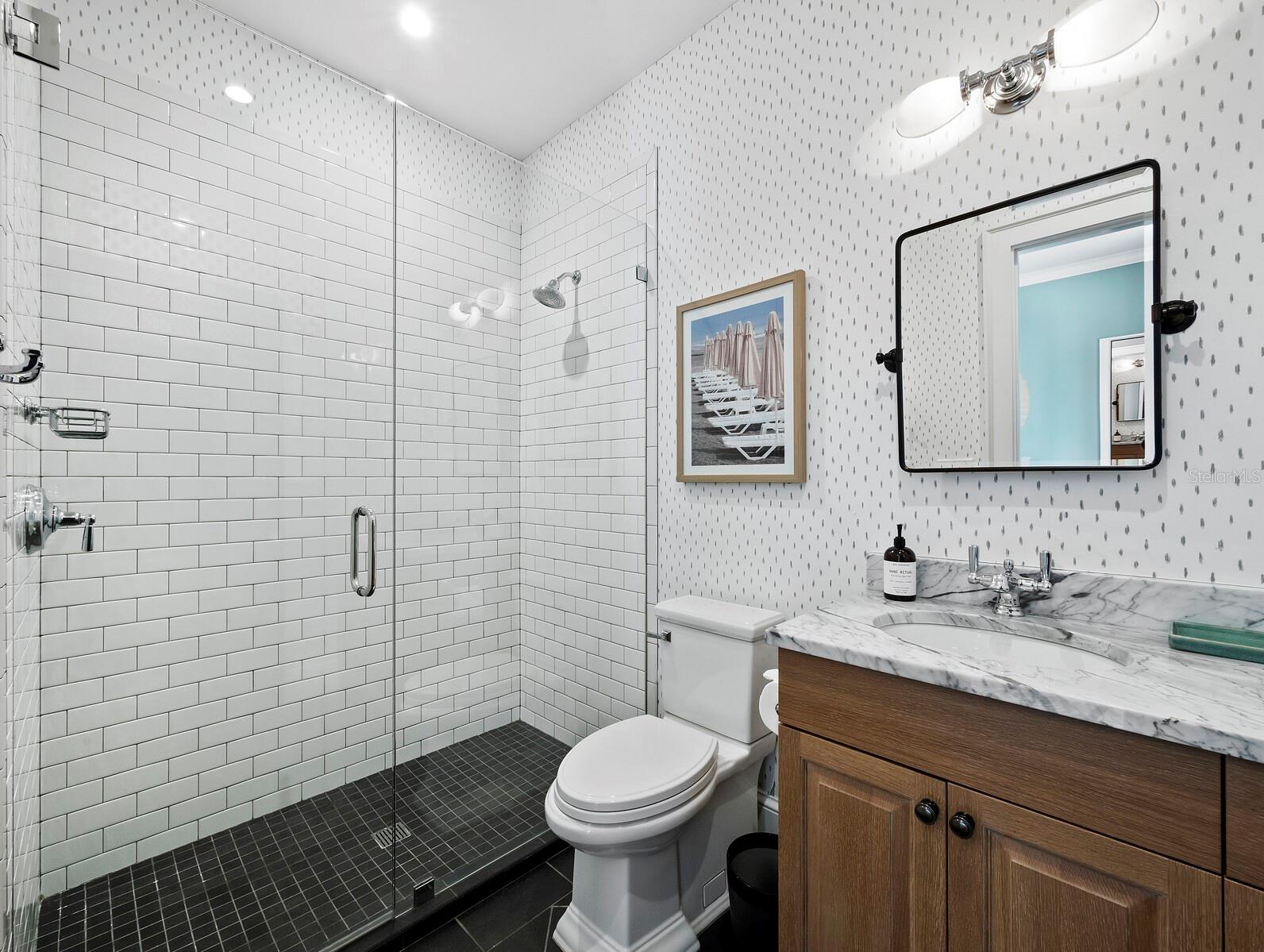 Image 35 of 93 For 8413 9th Avenue Nw