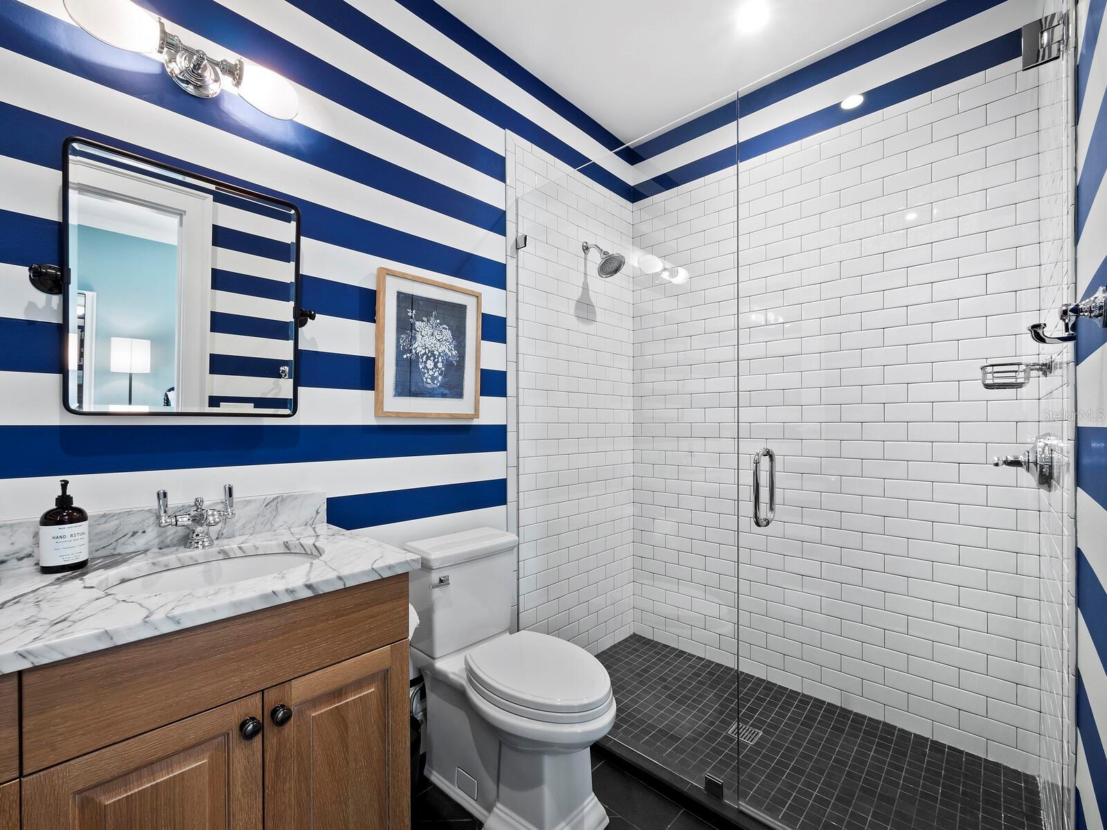 Image 37 of 93 For 8413 9th Avenue Nw